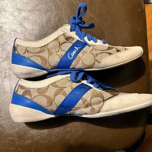 Coach Baylee size 7 sneakers. Low top, coach logo canvas with royal blue stripe